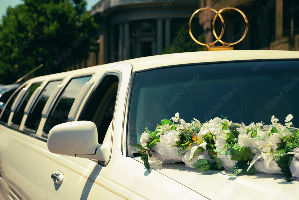 wedding limo image