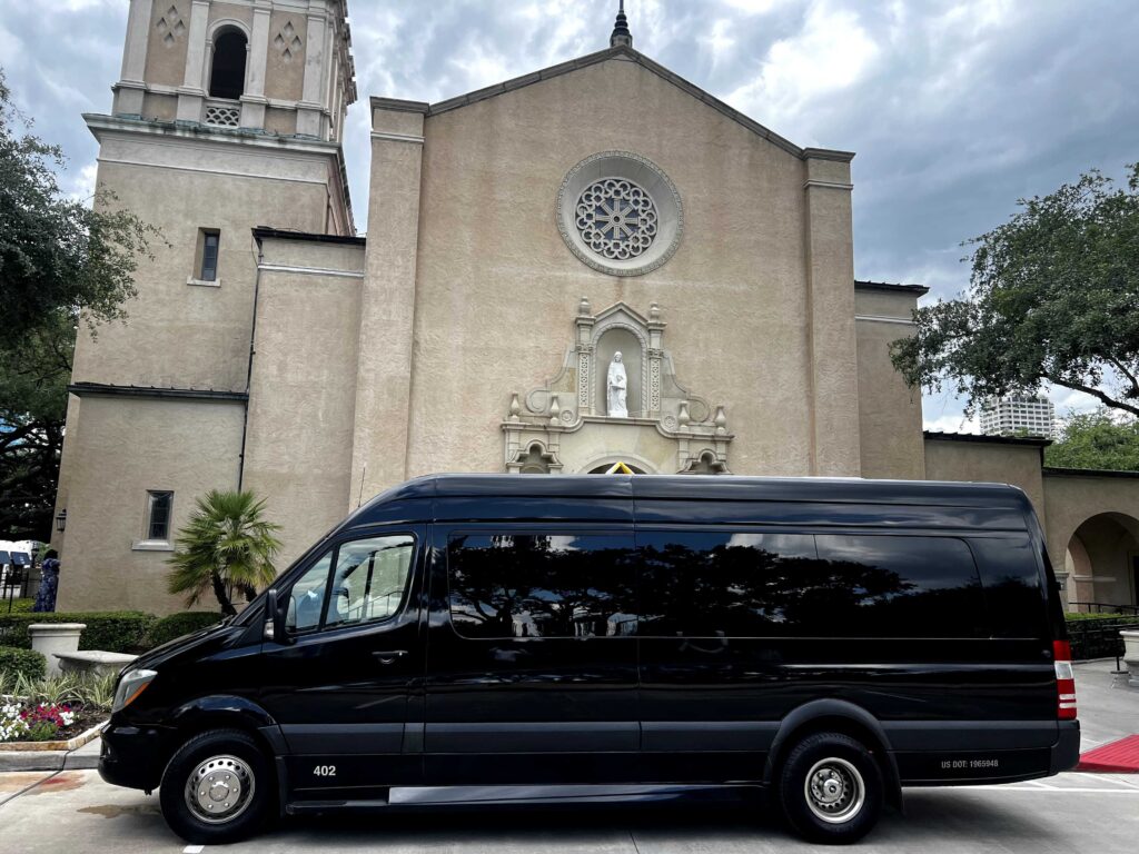 1000142857Houston And Galveston Limousine